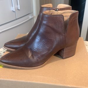Lucky Brand Jeisa ankle booties, with box. Like new size 8